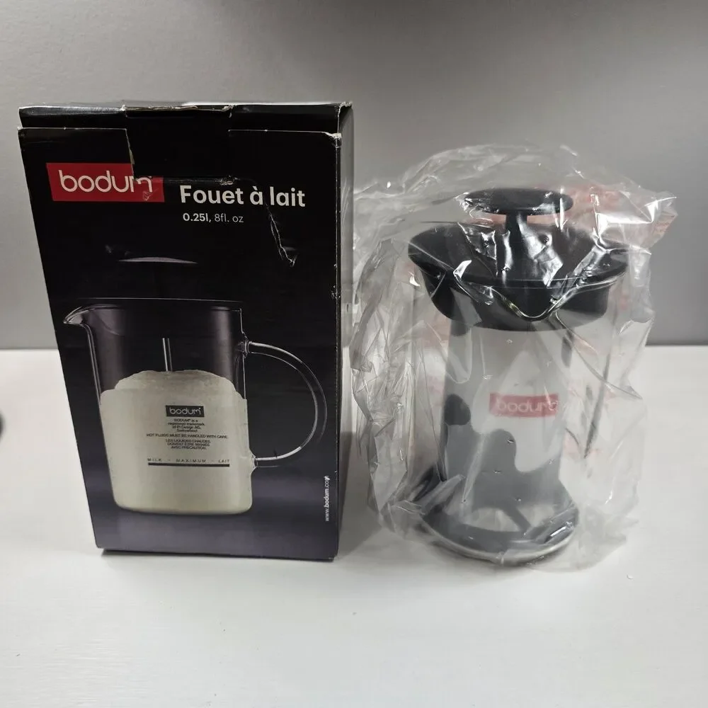 Bodum Latteo 1446 Manual Milk Frother, 8 oz. Use for Cocktails & Dressings Too
